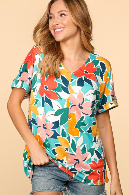 PLUS FLORAL LOOSE FIT SHORT SLEEVE KNIT TOP