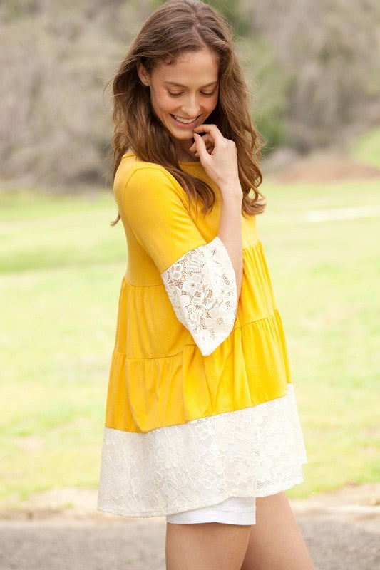 Lace Ruffle Sleeve Tiered Tunic