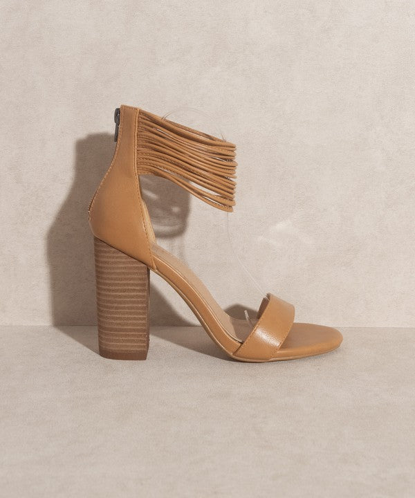 OASIS SOCIETY Blair - Thick Ankle Strap Block Heel