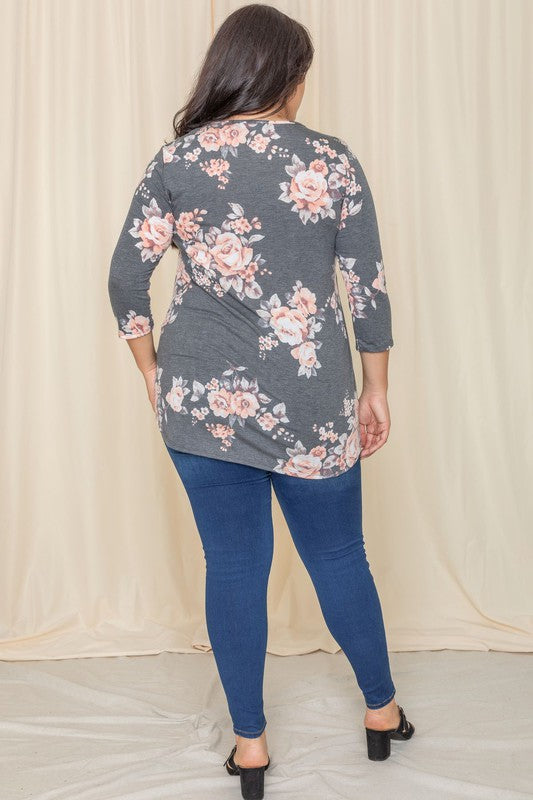 Plus Floral Curved Hem Tunic