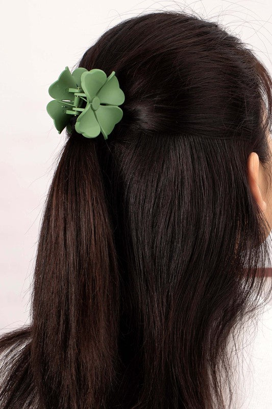 Matte color coated flower hair claw clip