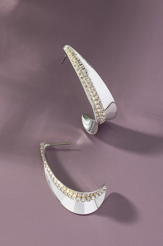 Saddle hoop earrings with rhinestones