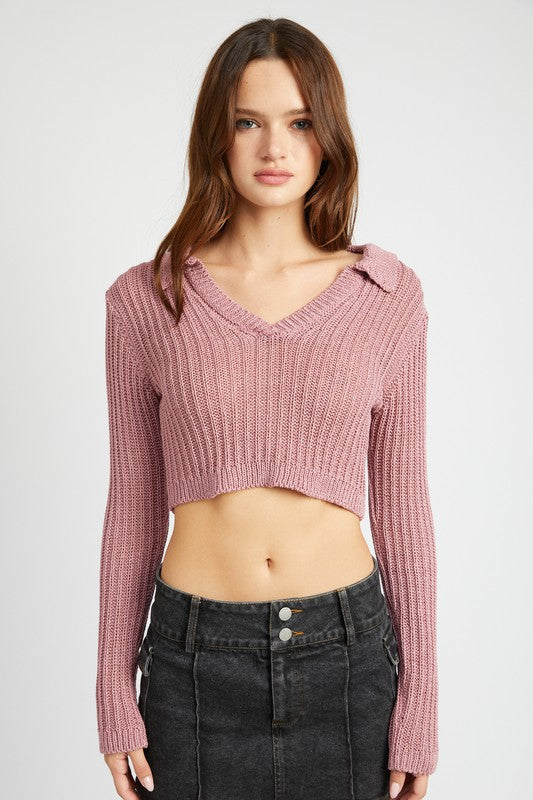 CROPPED COLLAR KNIT TOP