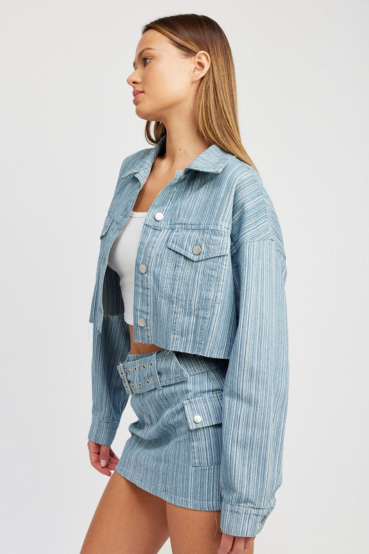 CROPPED DENIM JACKET