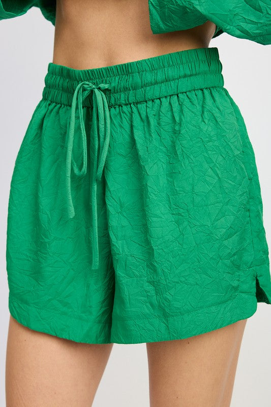 LOUNGE SHORTS WITH ELASCTIC WAISTBAND