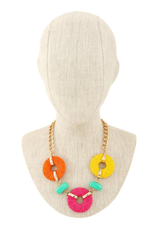 Raffia Round Shape Metal Necklace Set