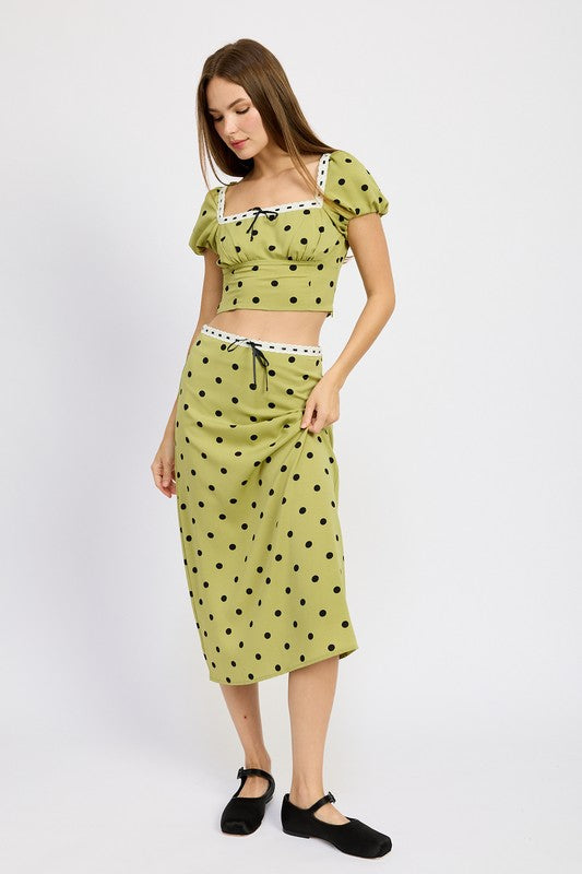 POLKA DOT TOP WITH LACE TRIM