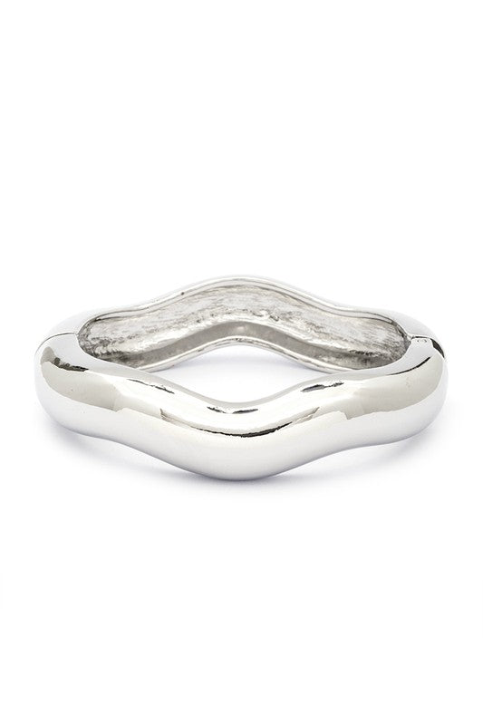 Wavy Polished Iconic Hinged Bangle