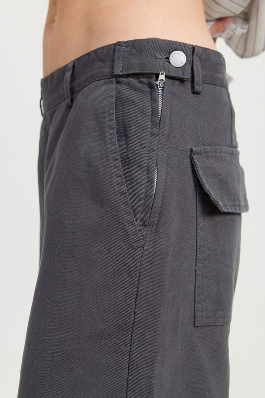 CARGO PANTS WITH POCKET DETAIL