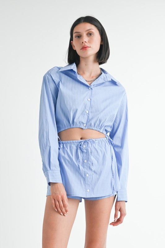 BUTTON UP COLLARED TOP