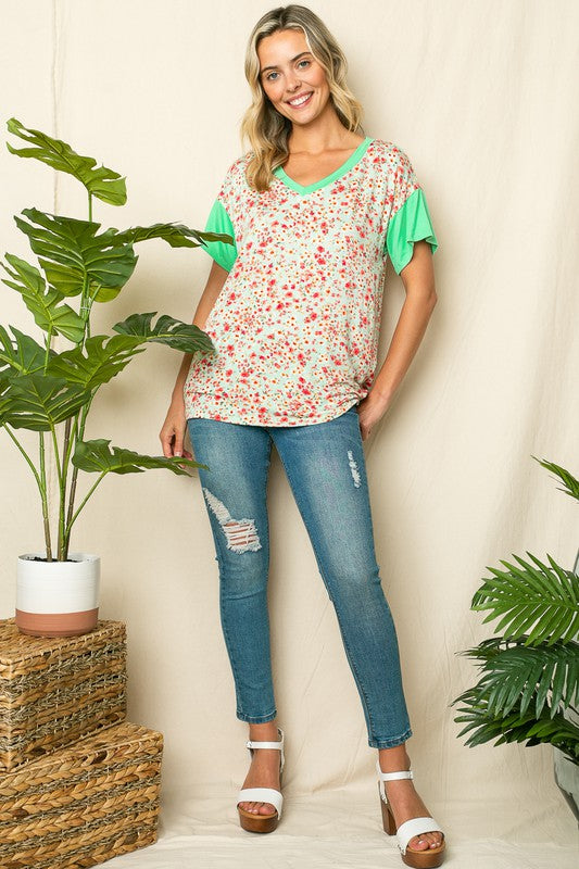 DIZZY FLORAL SOLID MIX BOXY TOP