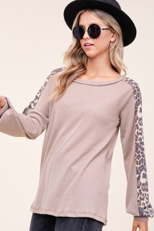 ANIMAL PRINT MIXED BASEBALL TOP