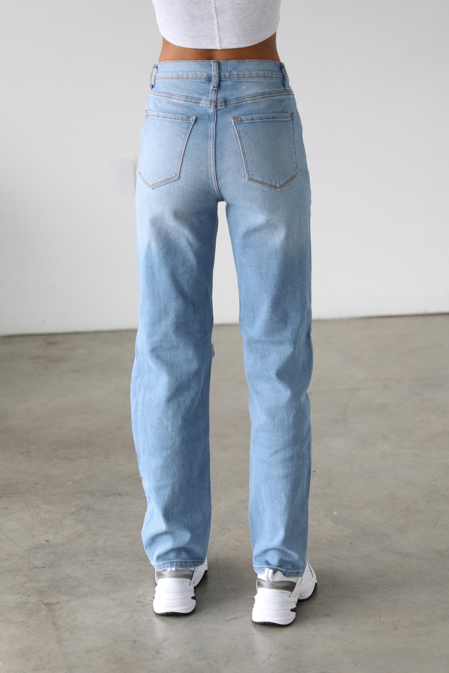 High Rise Straight Leg Denim Jeans-7105