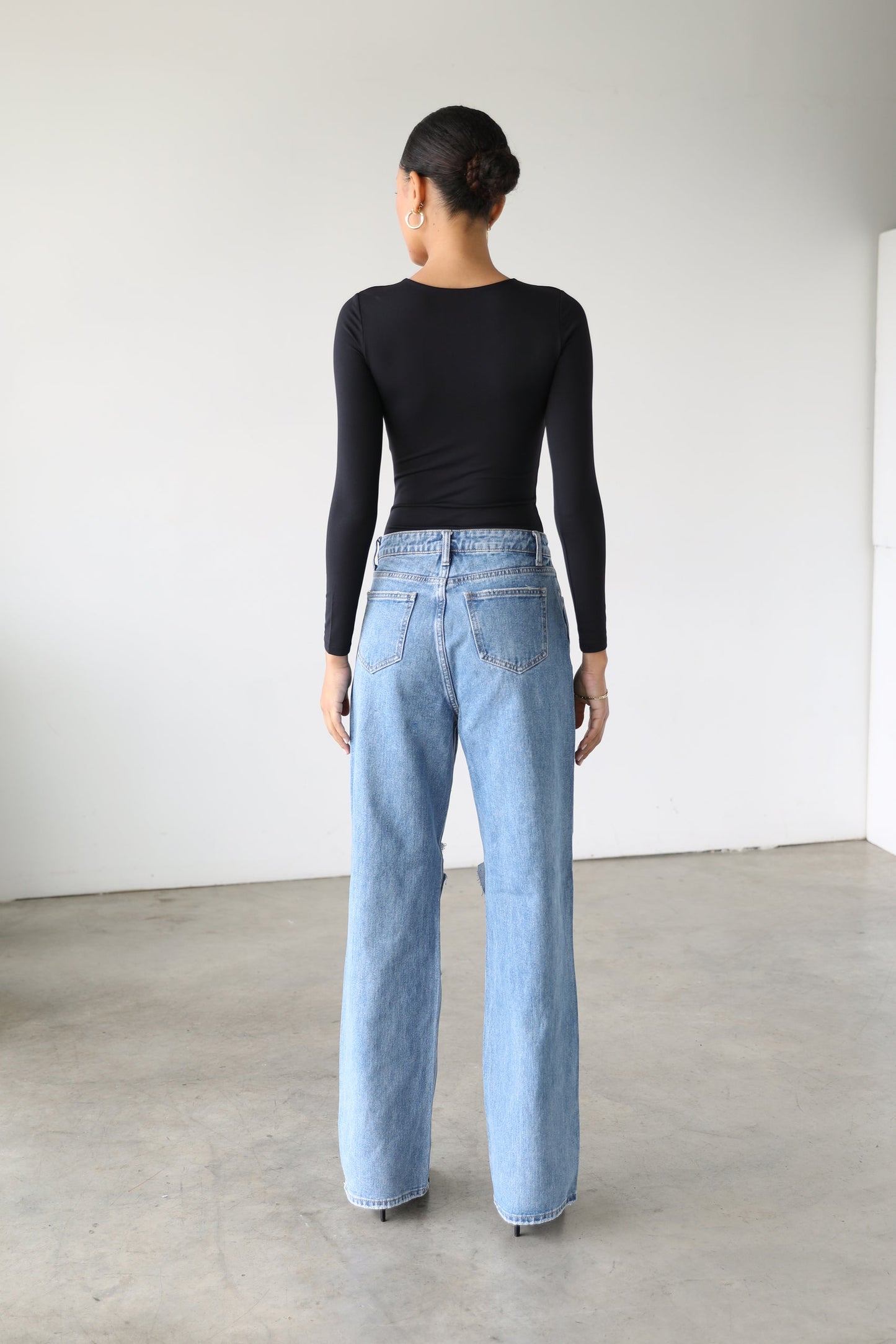 High Rise Straight Wide Leg Denim Jeans- 7129