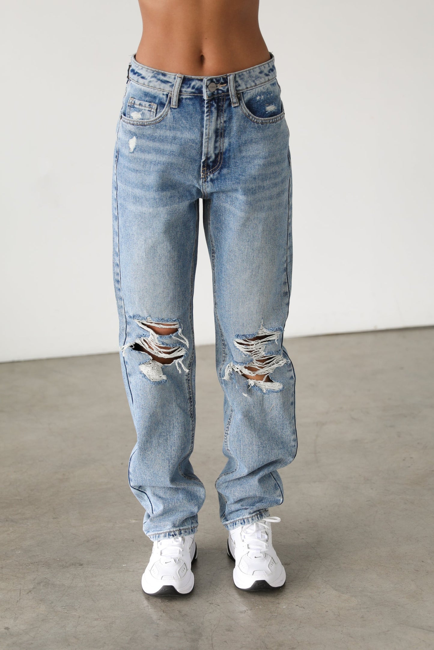 High Rise Straight Leg Denim Jeans- 7138