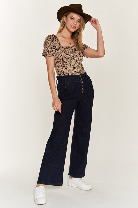 HIGH WAISTED BUTTON WIDE LEG JEANS