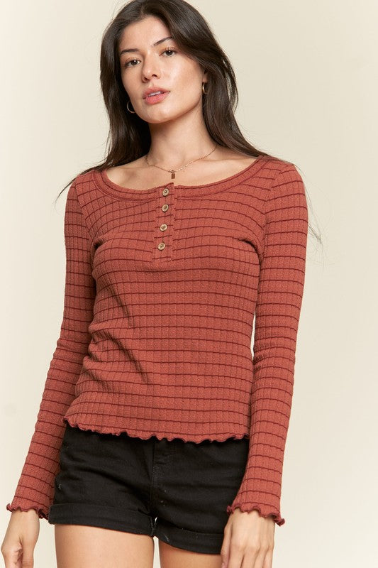 ROUND NECK STRIPE TOP