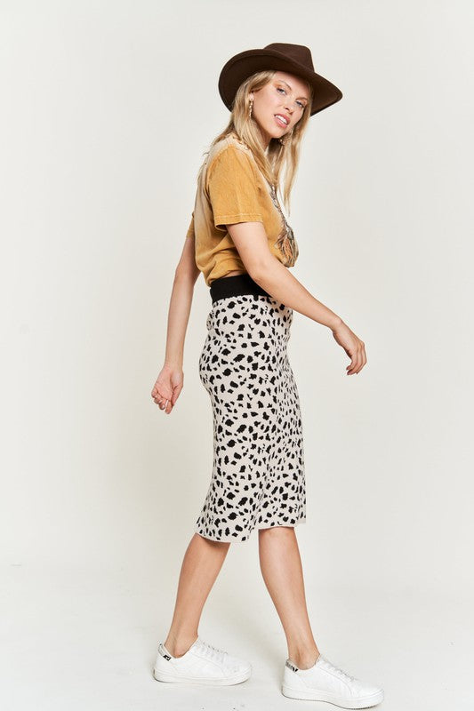 ANIMAL PRINT SWEATER SKIRTS