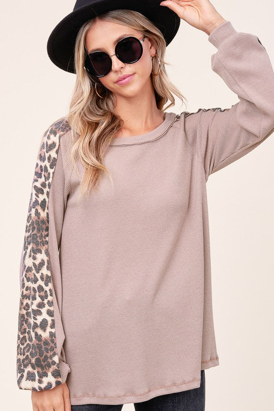 ANIMAL PRINT MIXED BASEBALL TOP