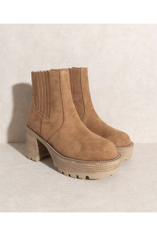 AUBREY-PLATFORM PANELED BOOTS